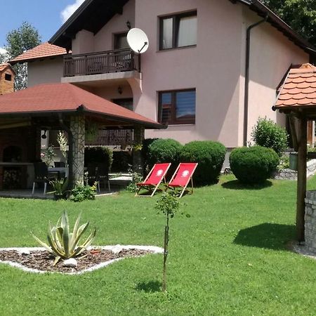 Apartments Dedic Dubrave Gornje Exteriér fotografie