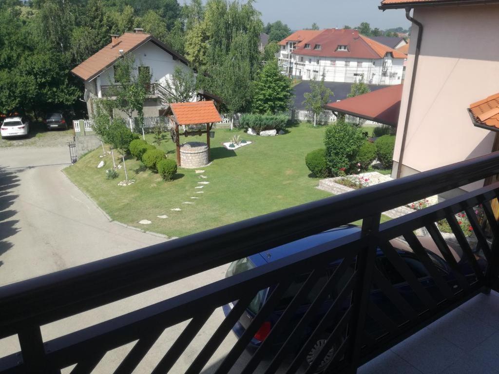 Apartments Dedic Dubrave Gornje Exteriér fotografie